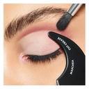 Инструмент для макияжа глаз 