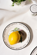 Набор тарелок фарфоровых 