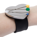 Игольница магнитная на руку (чёрный) — фото, картинка — 2