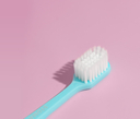 Зубная щетка 